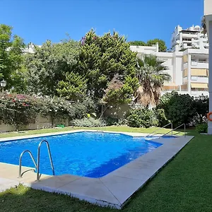  Apartamento Lola Y Manuela En Primera Línea Playa Carihuela Con Excelente Terraza-jardin De 80 M2 Frente Al Mar Con Aparcamiento Privado Ideal Descansar Oyendo Olas Del Mar España