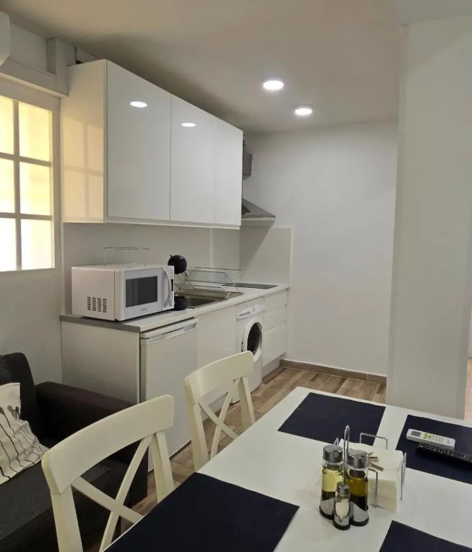 Apto Tanez Torremolinos, A Apartment